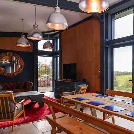 Brock House Semesterbostad