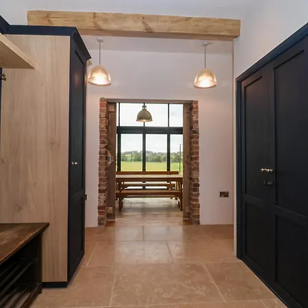 Brock House بيت للعطل